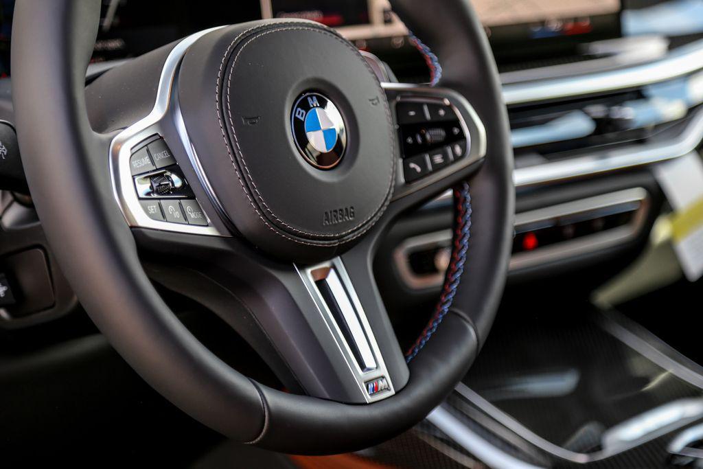 new 2026 BMW X7 car, priced at $129,615