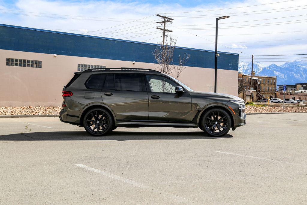 new 2026 BMW X7 car, priced at $129,615