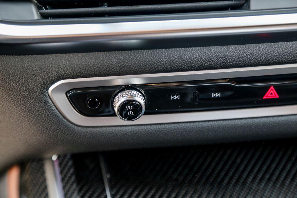 new 2026 BMW X7 car, priced at $129,615