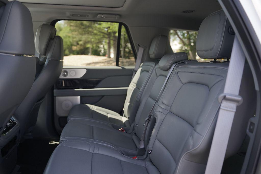 used 2019 Lincoln Navigator car, priced at $36,495