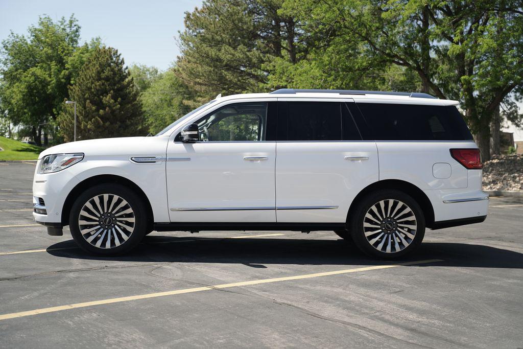used 2019 Lincoln Navigator car, priced at $36,495