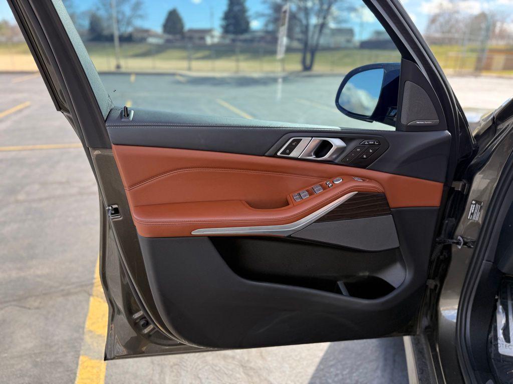 used 2025 BMW X7 car, priced at $86,995