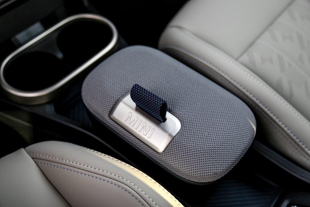 new 2026 MINI Hardtop car, priced at $41,320