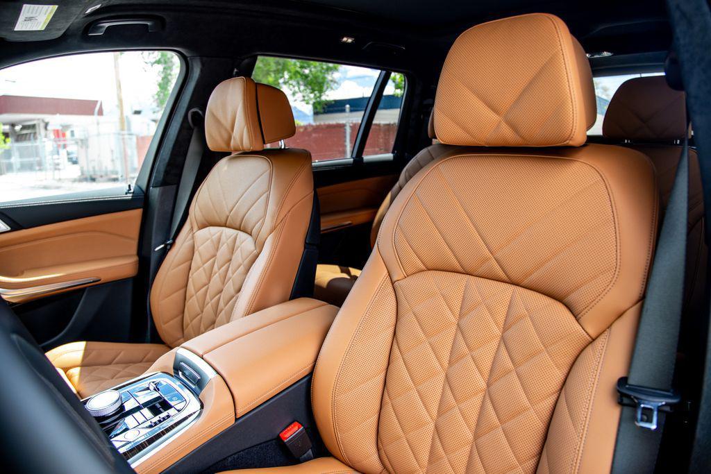 new 2026 BMW X7 car, priced at $102,940