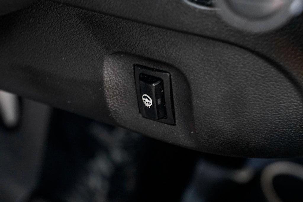 used 2023 MINI Hardtop car, priced at $21,995