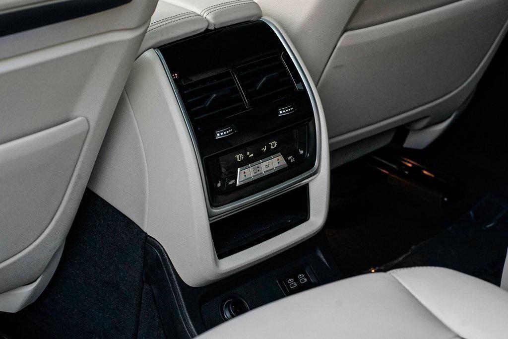 used 2025 BMW X7 car, priced at $115,760