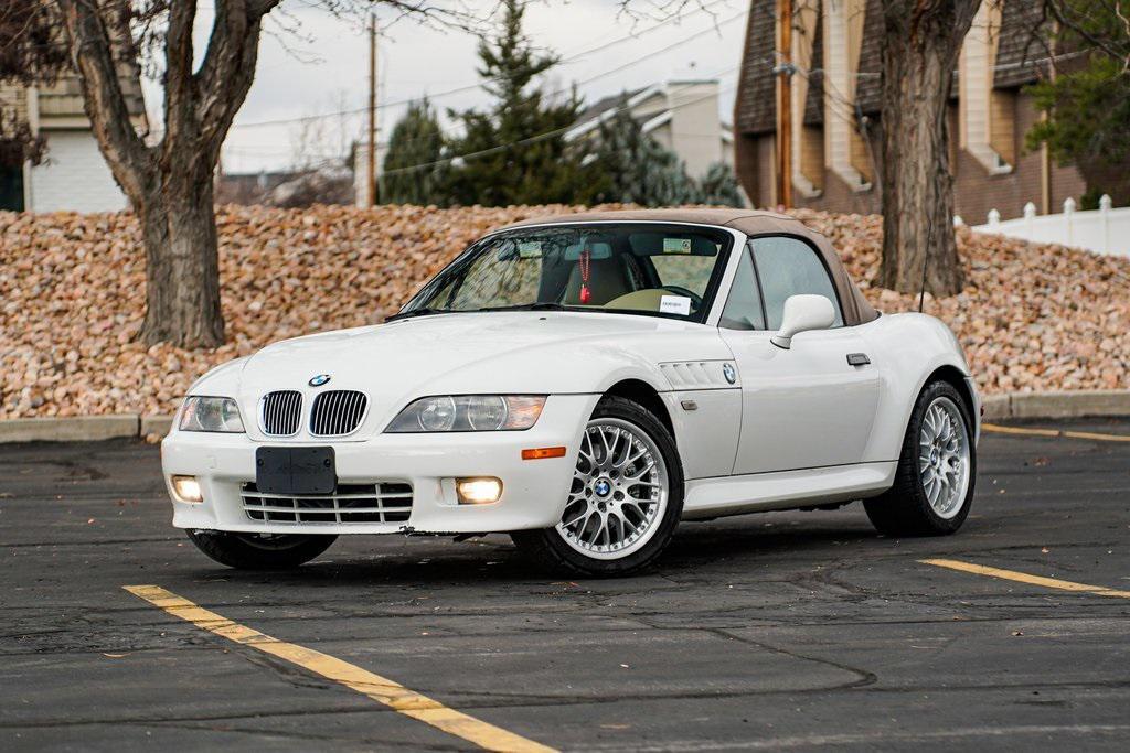 used 2001 BMW Z3 car, priced at $8,495
