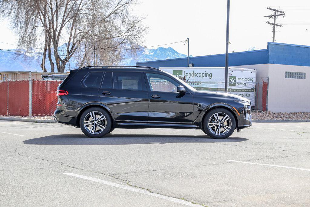 new 2026 BMW X7 car, priced at $105,965