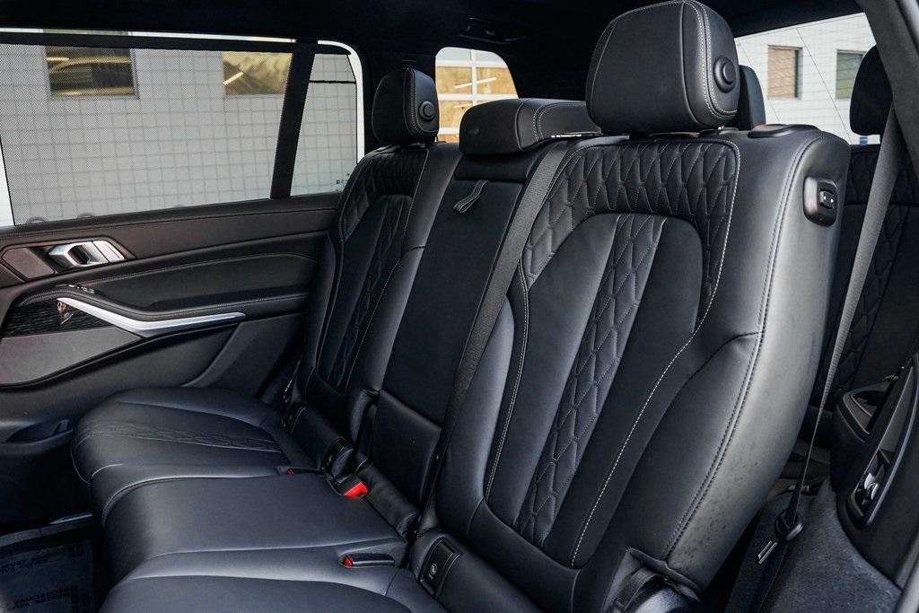 used 2025 BMW X7 car