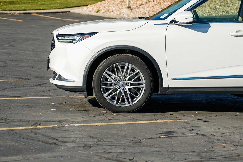 used 2022 Acura MDX car, priced at $34,995