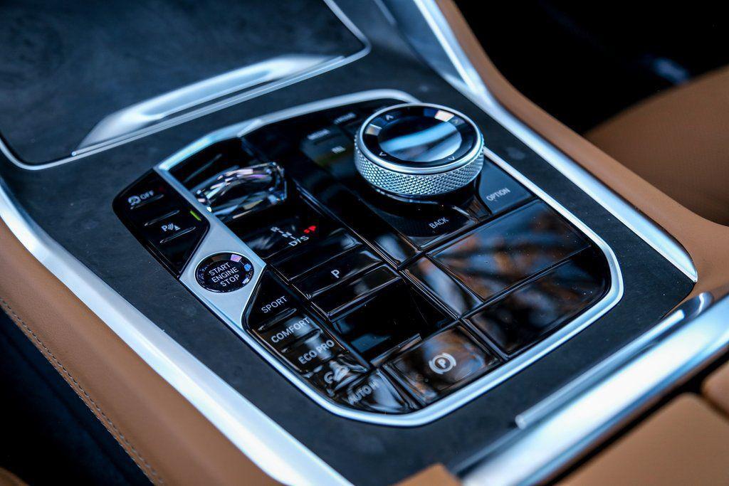 new 2026 BMW X6 car, priced at $91,625