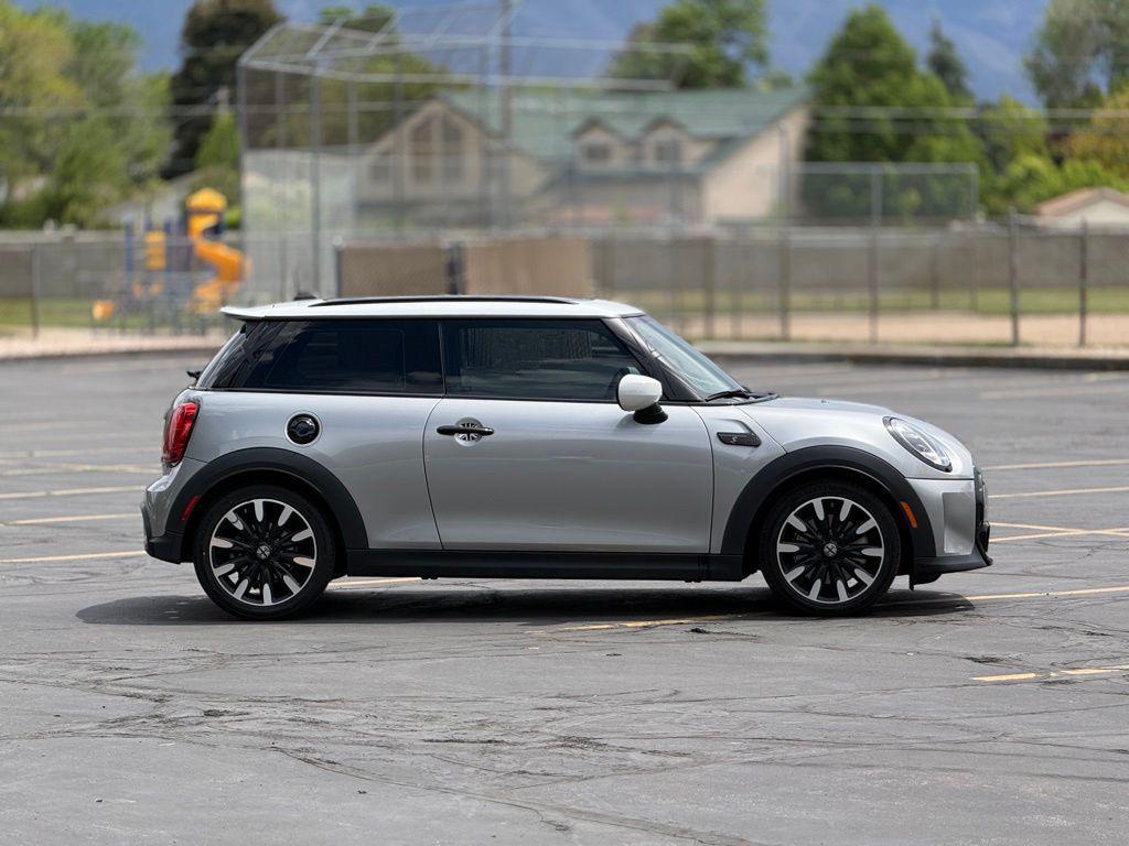 used 2023 MINI Hardtop car, priced at $25,995