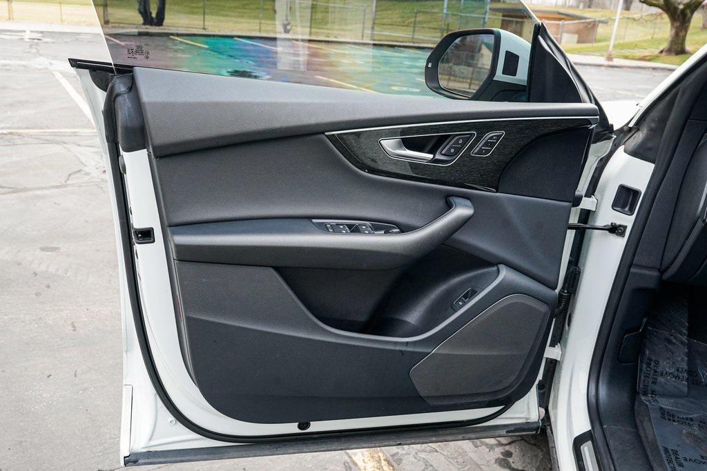 used 2019 Audi Q8 car, priced at $27,995