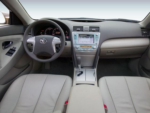 used 2009 Toyota Camry Hybrid car, priced at $9,750