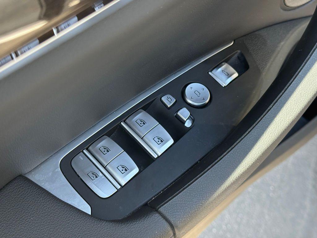 used 2023 BMW X3 car, priced at $35,995
