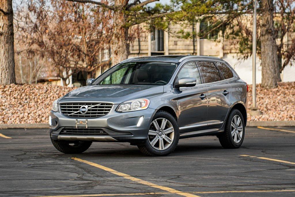 used 2016 Volvo XC60 car, priced at $10,995