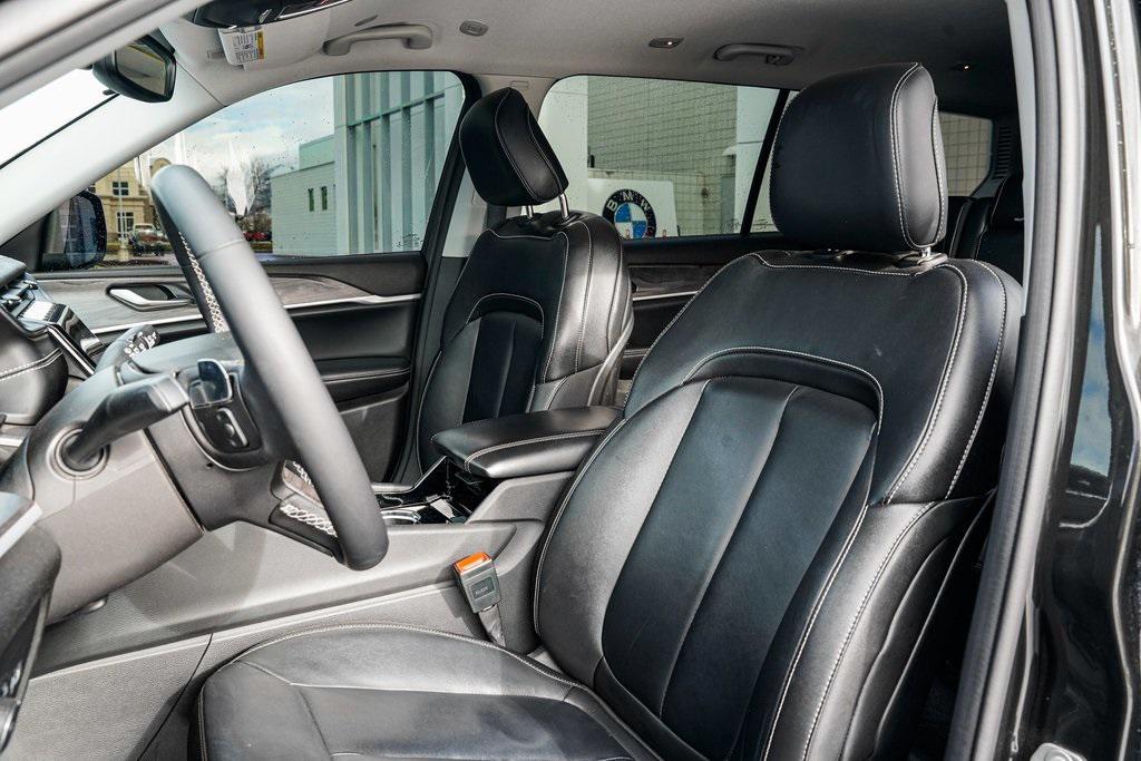 used 2023 Jeep Grand Cherokee L car, priced at $26,495