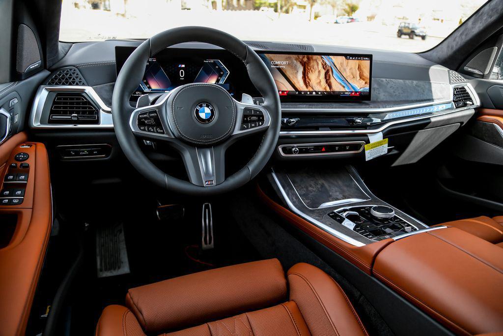 new 2026 BMW X7 car, priced at $106,115