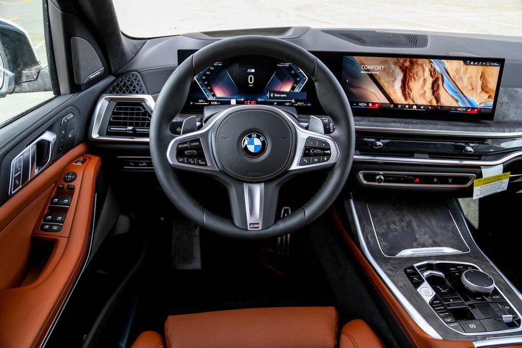 new 2026 BMW X7 car, priced at $106,115