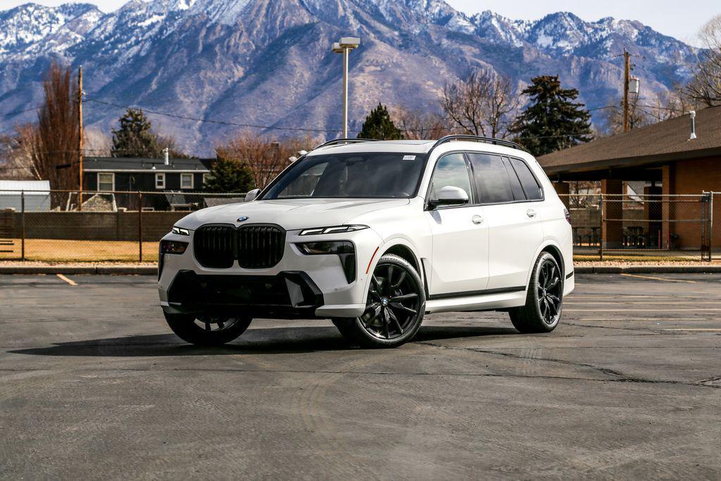 new 2026 BMW X7 car, priced at $106,115