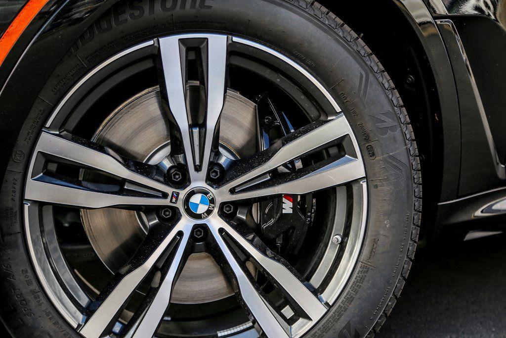 new 2026 BMW X7 car, priced at $98,865