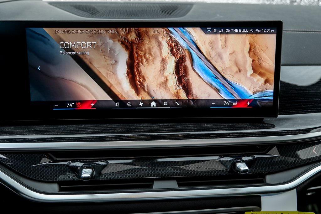 new 2026 BMW X7 car, priced at $108,025