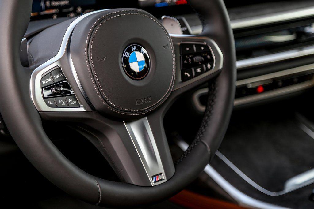 new 2026 BMW X7 car, priced at $105,365