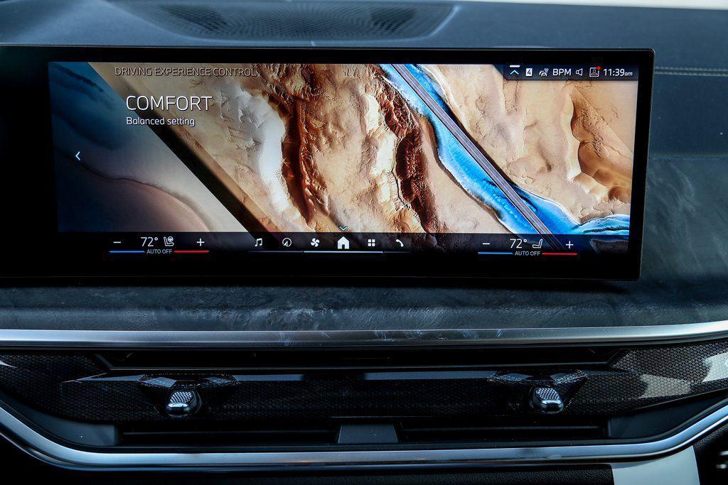 new 2026 BMW X7 car, priced at $105,365