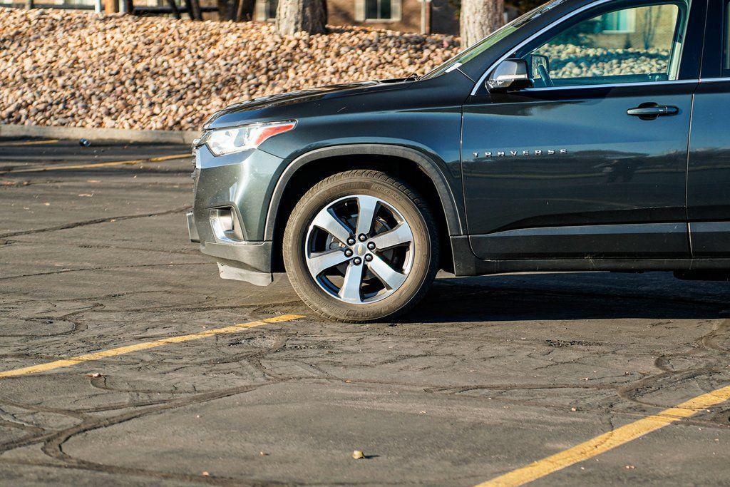 used 2019 Chevrolet Traverse car, priced at $13,995