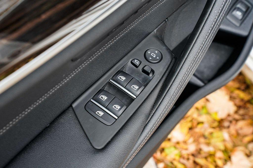 used 2022 BMW 530 car, priced at $31,995