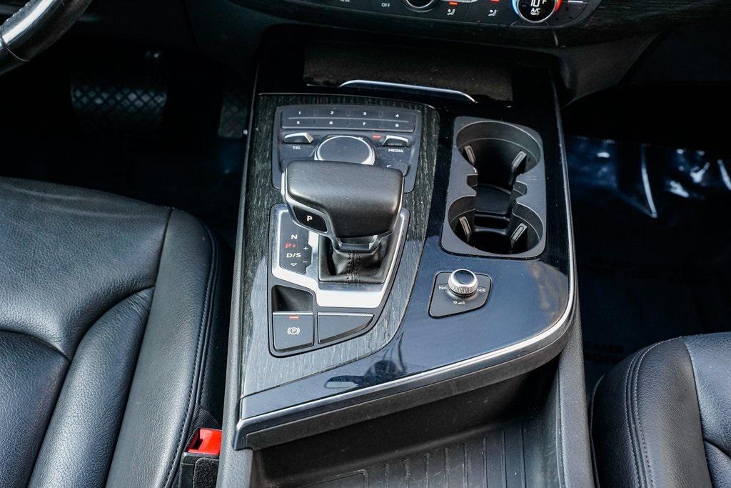 used 2017 Audi Q7 car, priced at $13,995