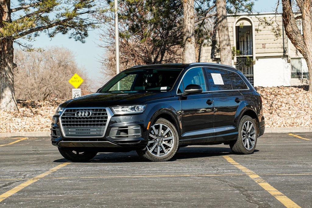 used 2017 Audi Q7 car, priced at $13,995