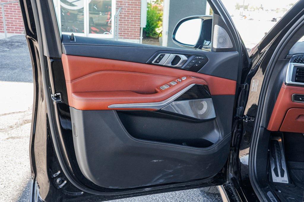 used 2025 BMW X7 car, priced at $121,215