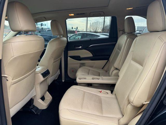 used 2016 Toyota Highlander Hybrid car, priced at $19,995