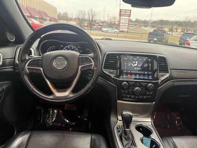 used 2022 Jeep Grand Cherokee WK car, priced at $20,995