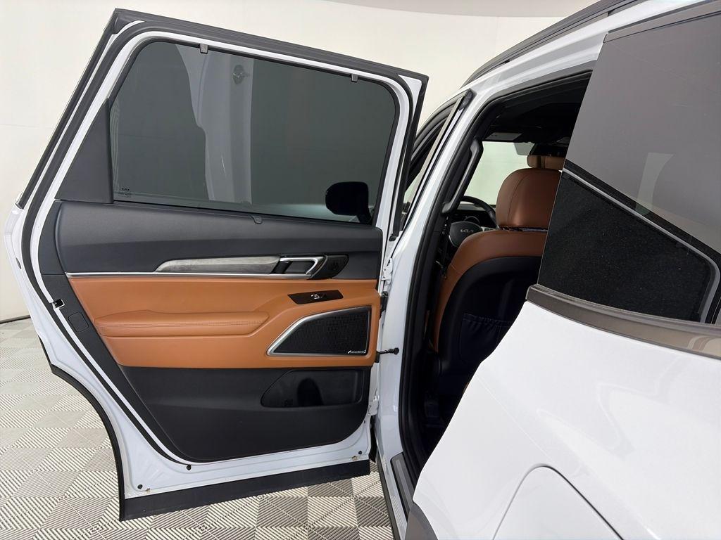 used 2025 Kia Telluride car, priced at $45,999