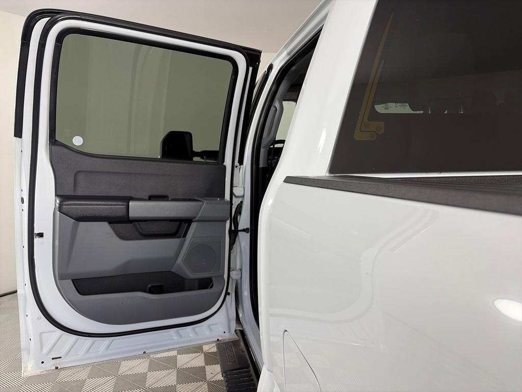 used 2023 Ford F-250 car