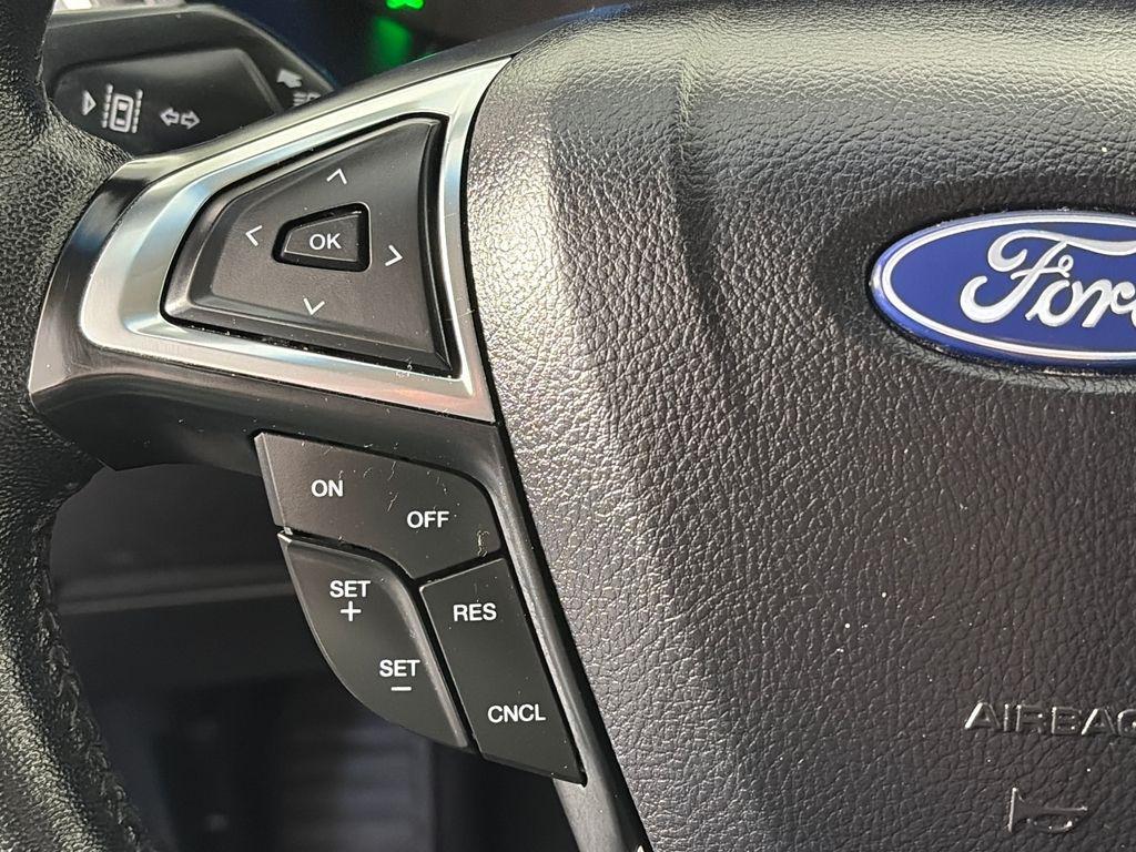 used 2024 Ford Edge car, priced at $24,999