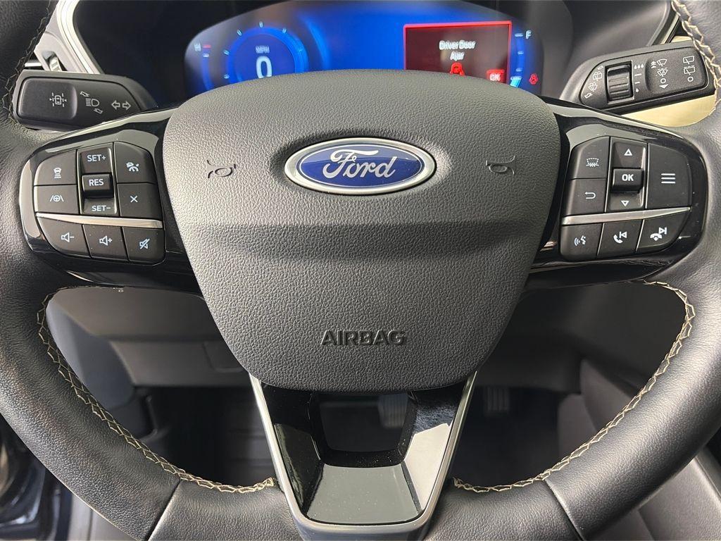 used 2021 Ford Escape car, priced at $24,999