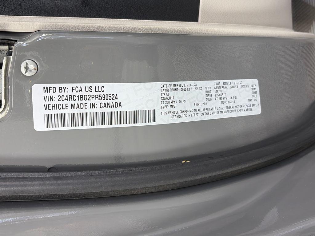 used 2023 Chrysler Pacifica car, priced at $22,699