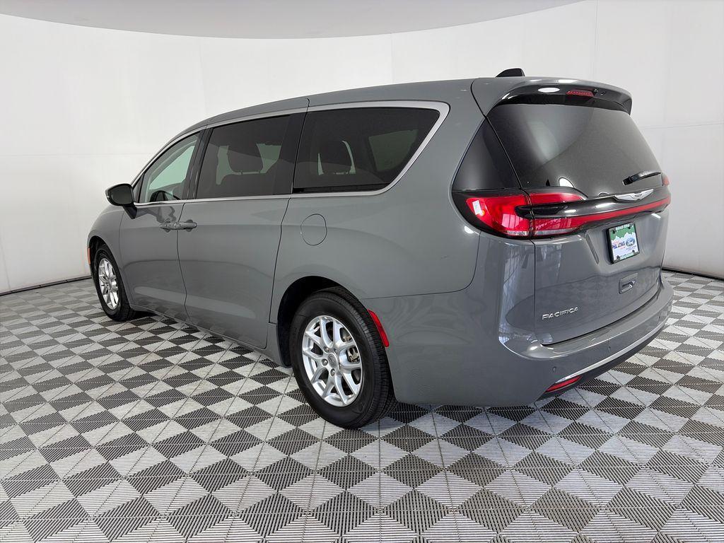 used 2023 Chrysler Pacifica car, priced at $22,699