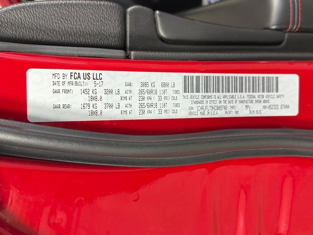 used 2017 Jeep Grand Cherokee car, priced at $15,992