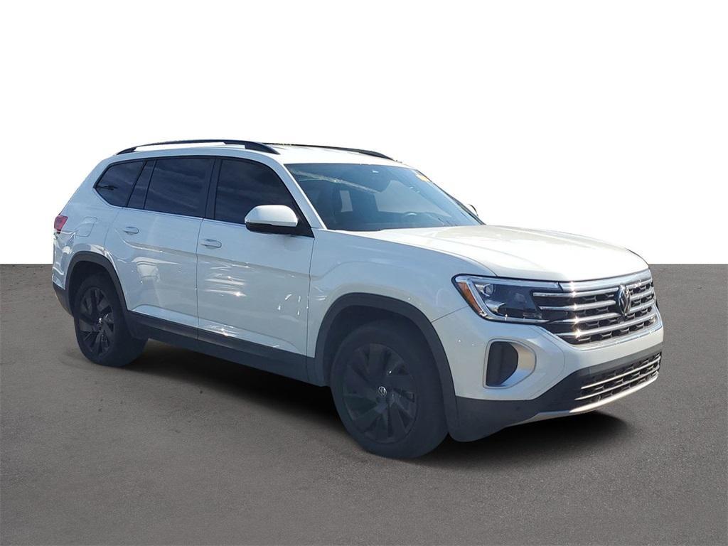 used 2024 Volkswagen Atlas car, priced at $30,711