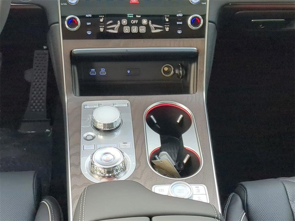 new 2025 Genesis GV80 car, priced at $81,250