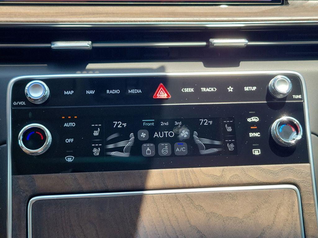 new 2026 Genesis GV80 car
