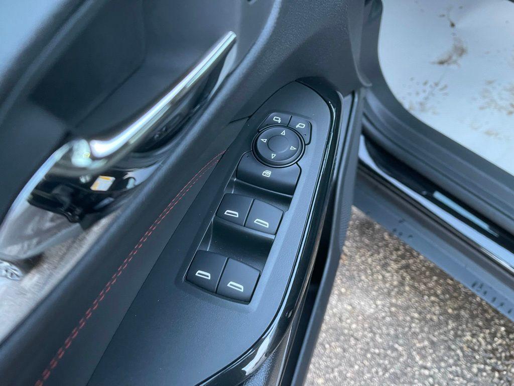 new 2026 Chevrolet Trax car, priced at $28,425