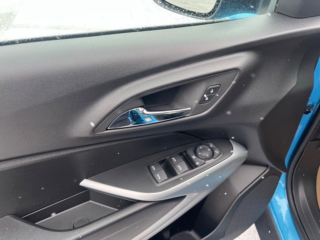 new 2026 Chevrolet Trax car, priced at $25,280