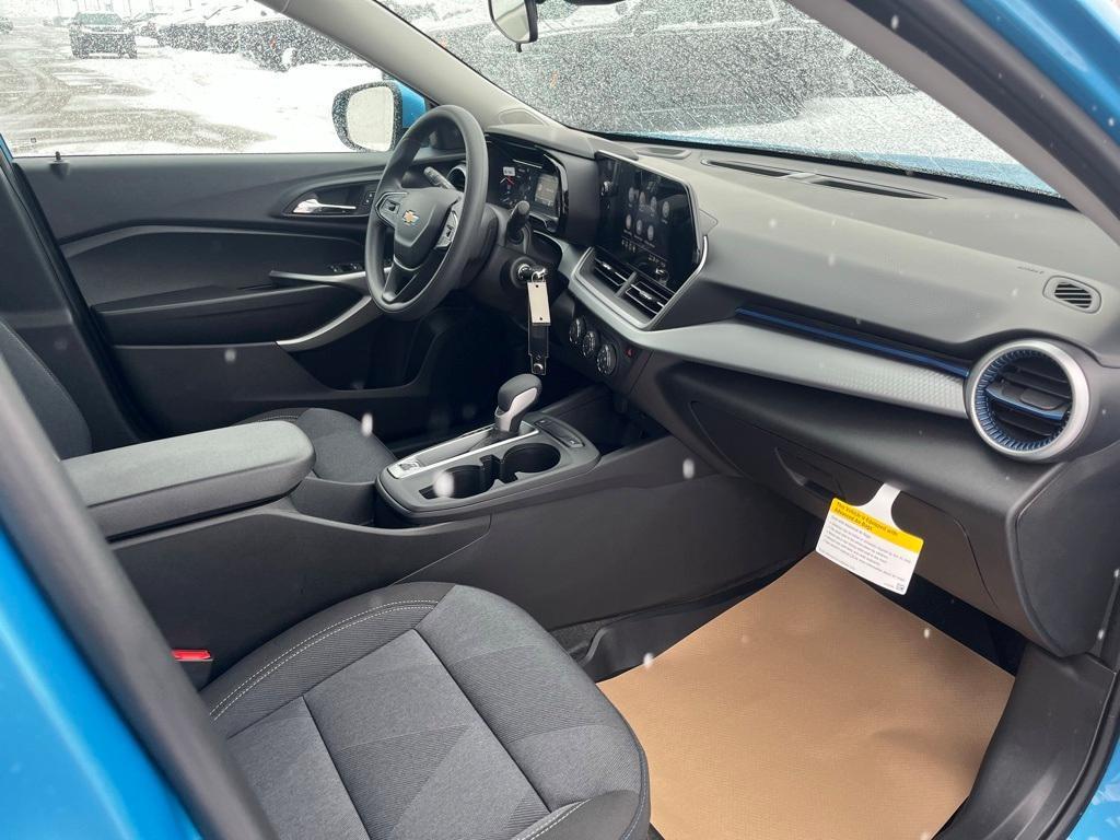 new 2026 Chevrolet Trax car, priced at $25,280