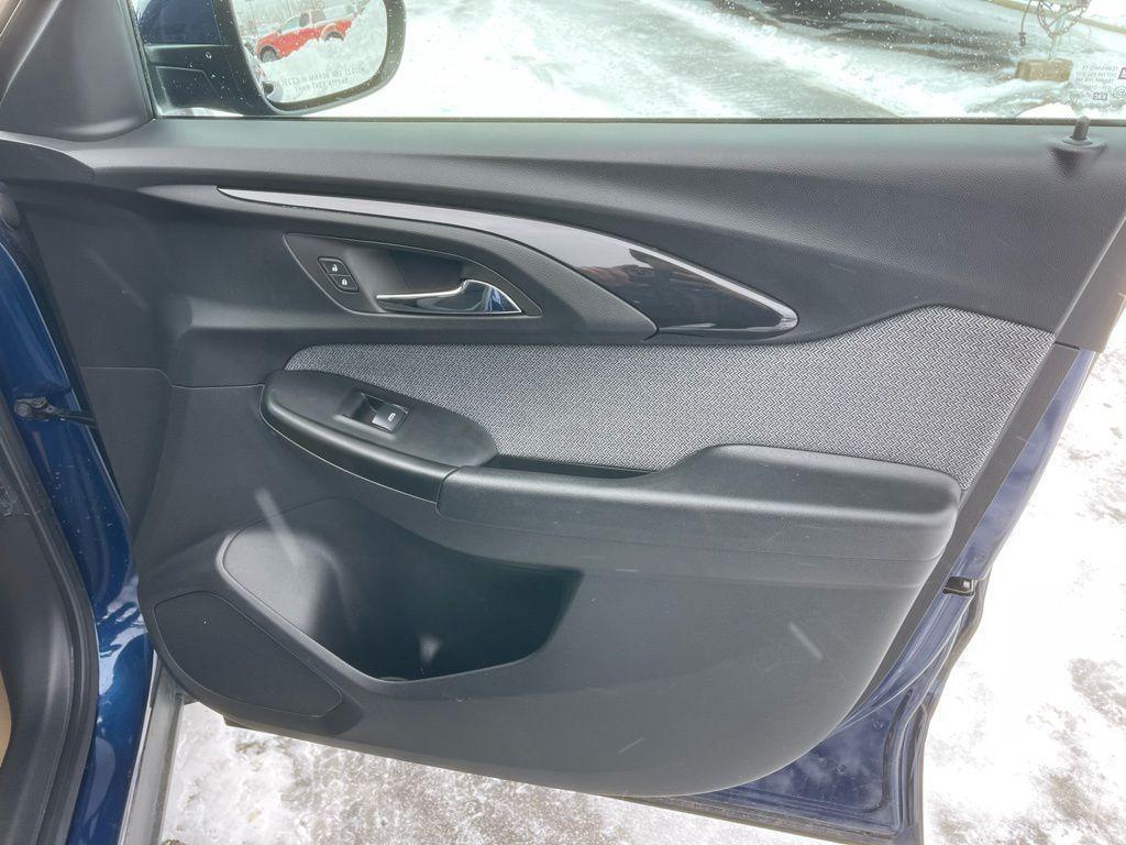 used 2023 Chevrolet TrailBlazer car, priced at $19,999