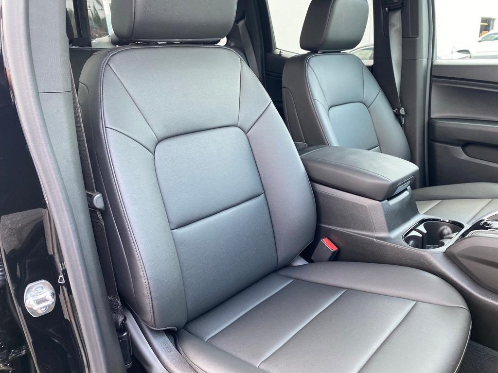 new 2025 Chevrolet Colorado car, priced at $44,010